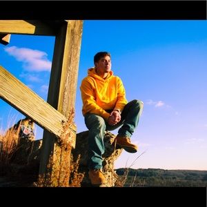 Meet your Posher, Eduardo